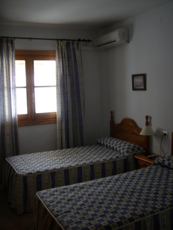 Отель Casa Manuel Нерха Номер фото